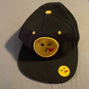 Kissy face Kiss Love Emoji‎ hat Baseball cap by Headlines NWOT